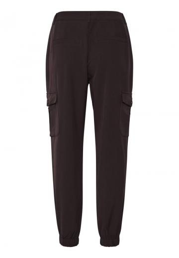 Брюки с накладными карманами