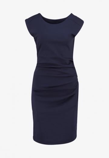 Платье футляр