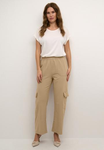 Брюки с накладными карманами