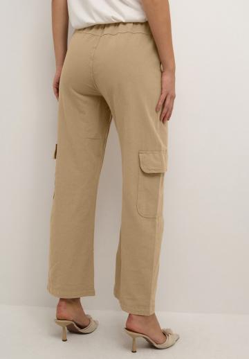 Брюки с накладными карманами