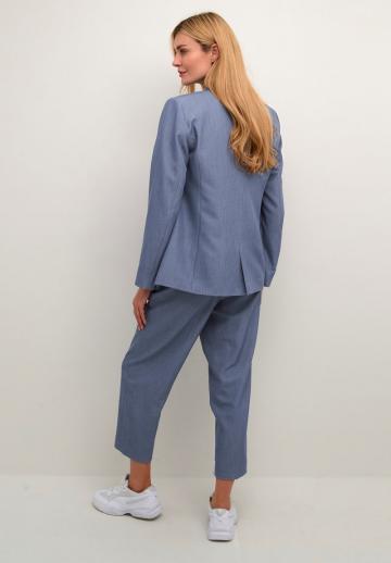 Джинсовая жилетка