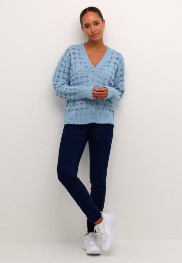 Вязаная кофта