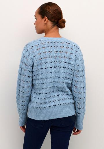 Вязаная кофта