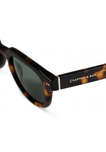 Солнечные очки