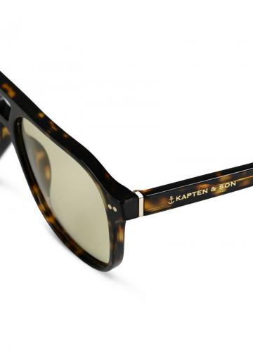 Солнечные очки