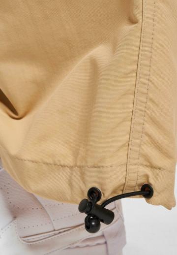 Брюки с накладными карманами