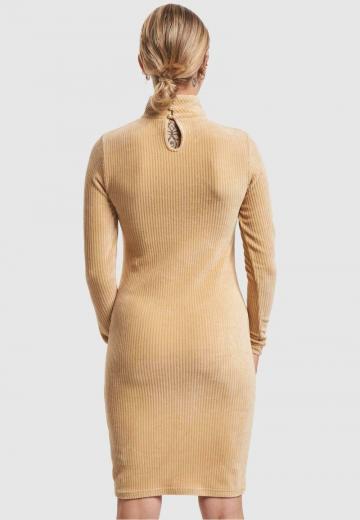 Платье футляр