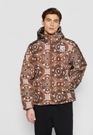 Зимняя куртка