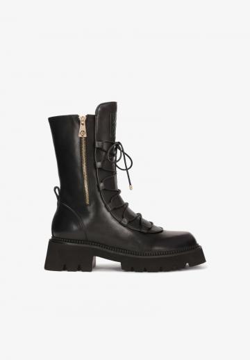 Полусапожки на высоком каблуке