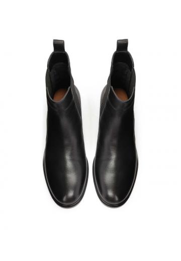 Полусапожки на высоком каблуке