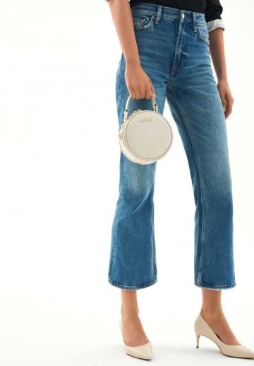 Туфли на высоком каблуке