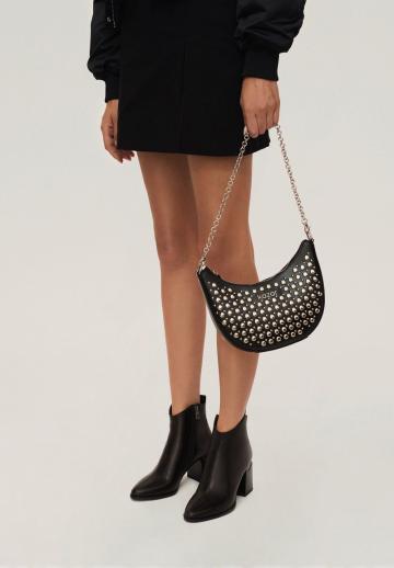 Полусапожки на высоком каблуке