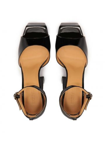 Босоножки на платформе