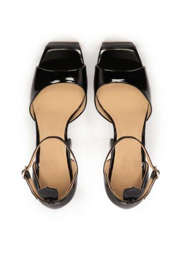 Босоножки на платформе