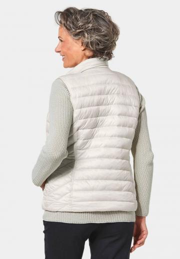 Стеганый жилет