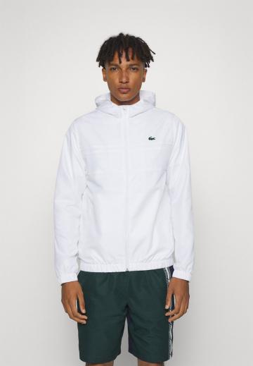 Спортивная куртка