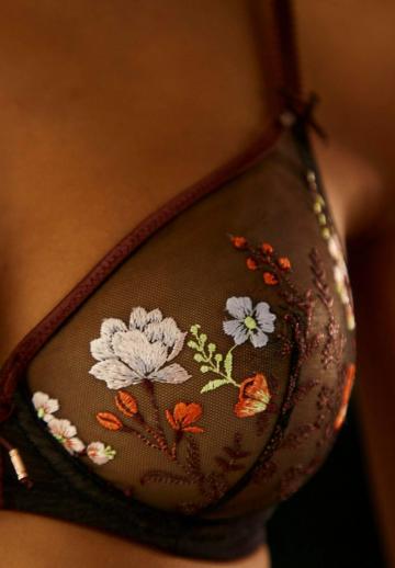 Бюстгальтер