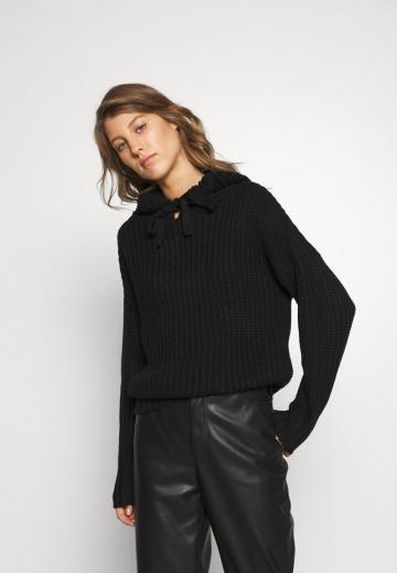 Длинный пуловер