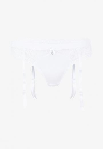 Трусы на бедрах