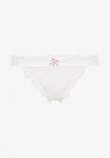 Трусы на бедрах