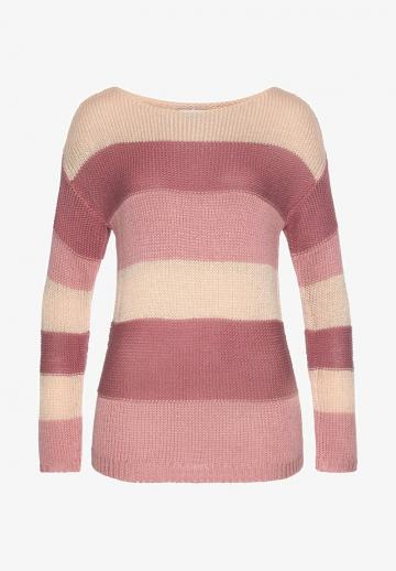 Пуловер в полоску