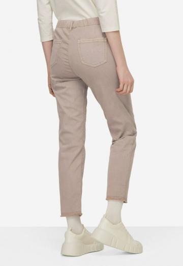 Короткие джинсы