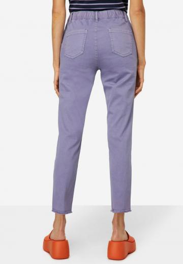 Короткие джинсы