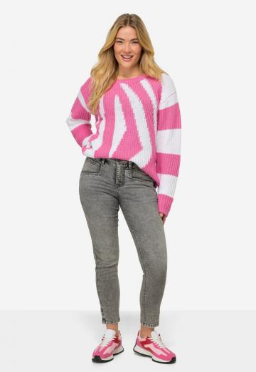 Короткие джинсы