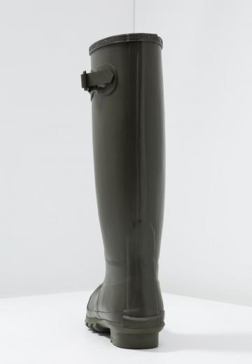 Резиновые сапоги