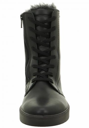 Зимние ботинки