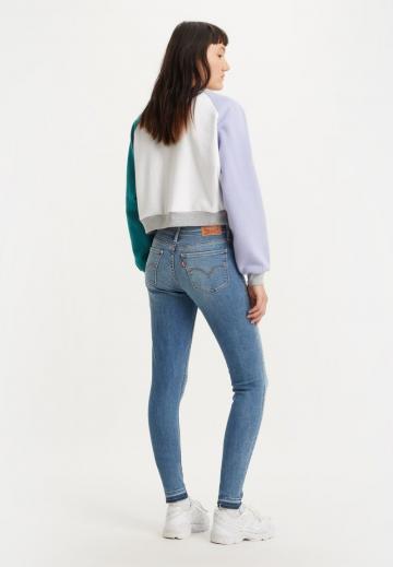 Узкие джинсы