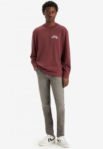 Узкие джинсы