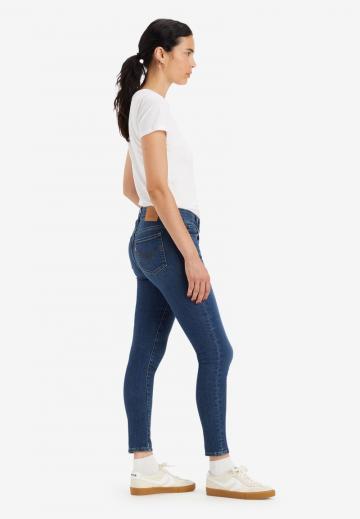 Узкие джинсы