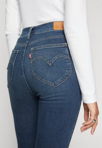 Узкие джинсы