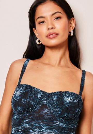 Топ на бретельках