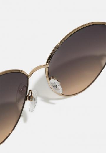 Солнечные очки