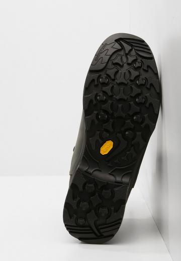 Походные сапоги