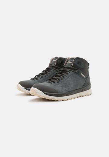 Походные сапоги