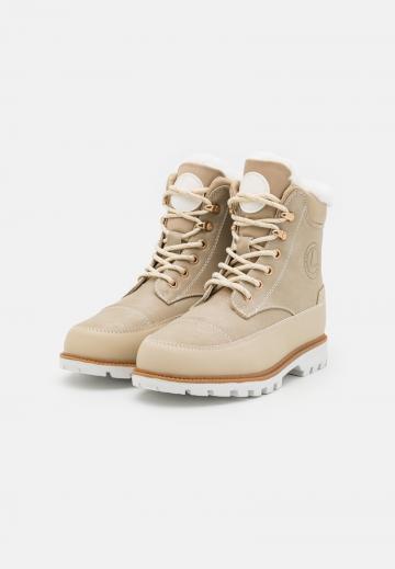 Походные сапоги