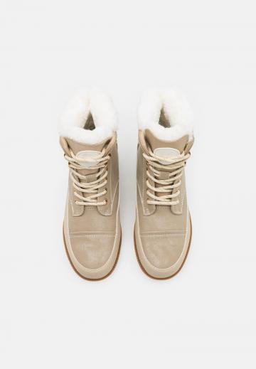 Походные сапоги