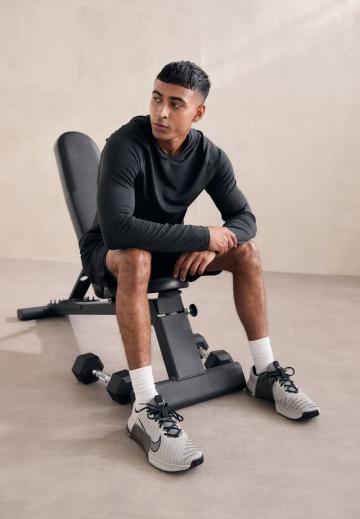 Спортивная кофта