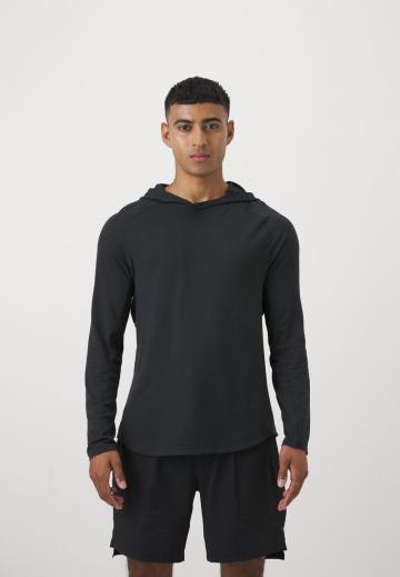 Спортивная кофта