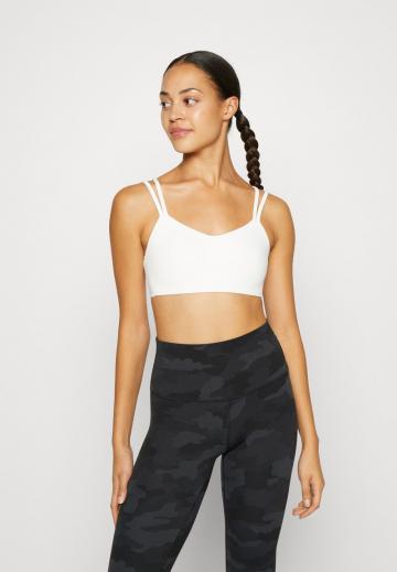 Спортивный бюстгальтер
