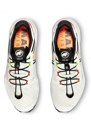 Походные ботинки