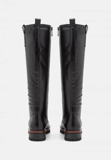 Сапоги на шнуровке