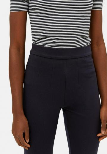 Узкие брюки