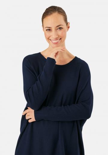 Длинный пуловер