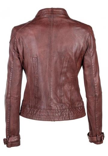 Короткая куртка