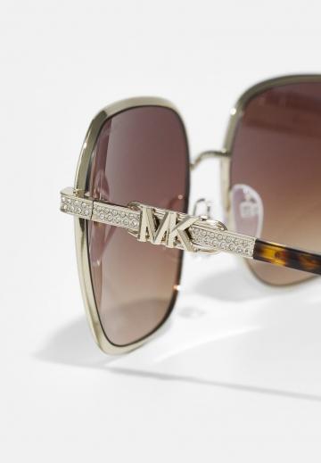 Солнечные очки