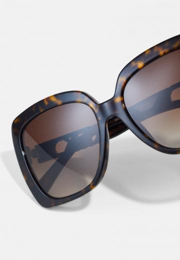 Солнечные очки